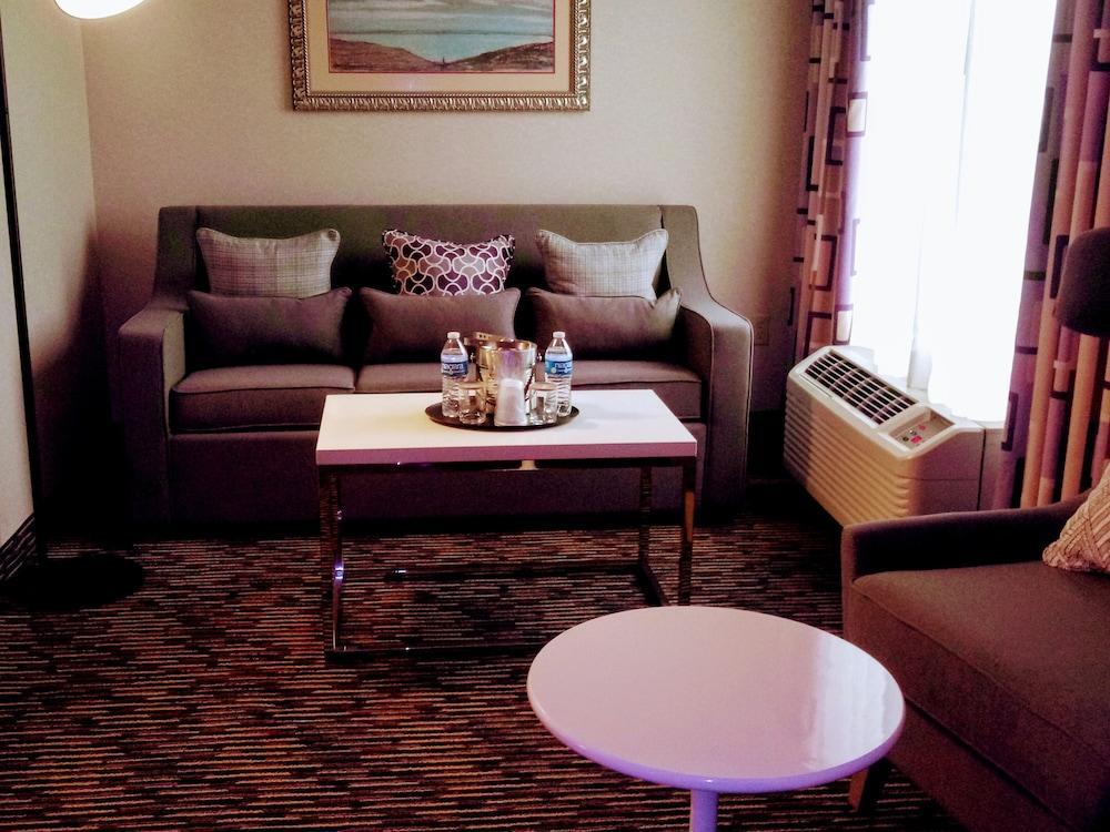 Wyndham Garden Conference Center Champaign - Urbana Hotel Luaran gambar