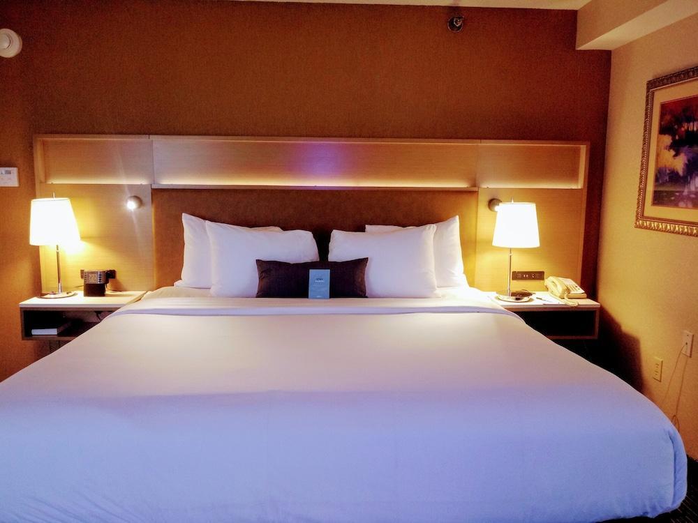 Wyndham Garden Conference Center Champaign - Urbana Hotel Luaran gambar