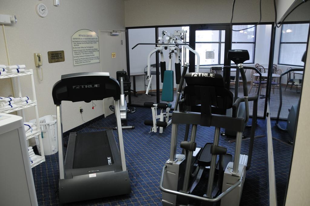 Wyndham Garden Conference Center Champaign - Urbana Hotel Luaran gambar