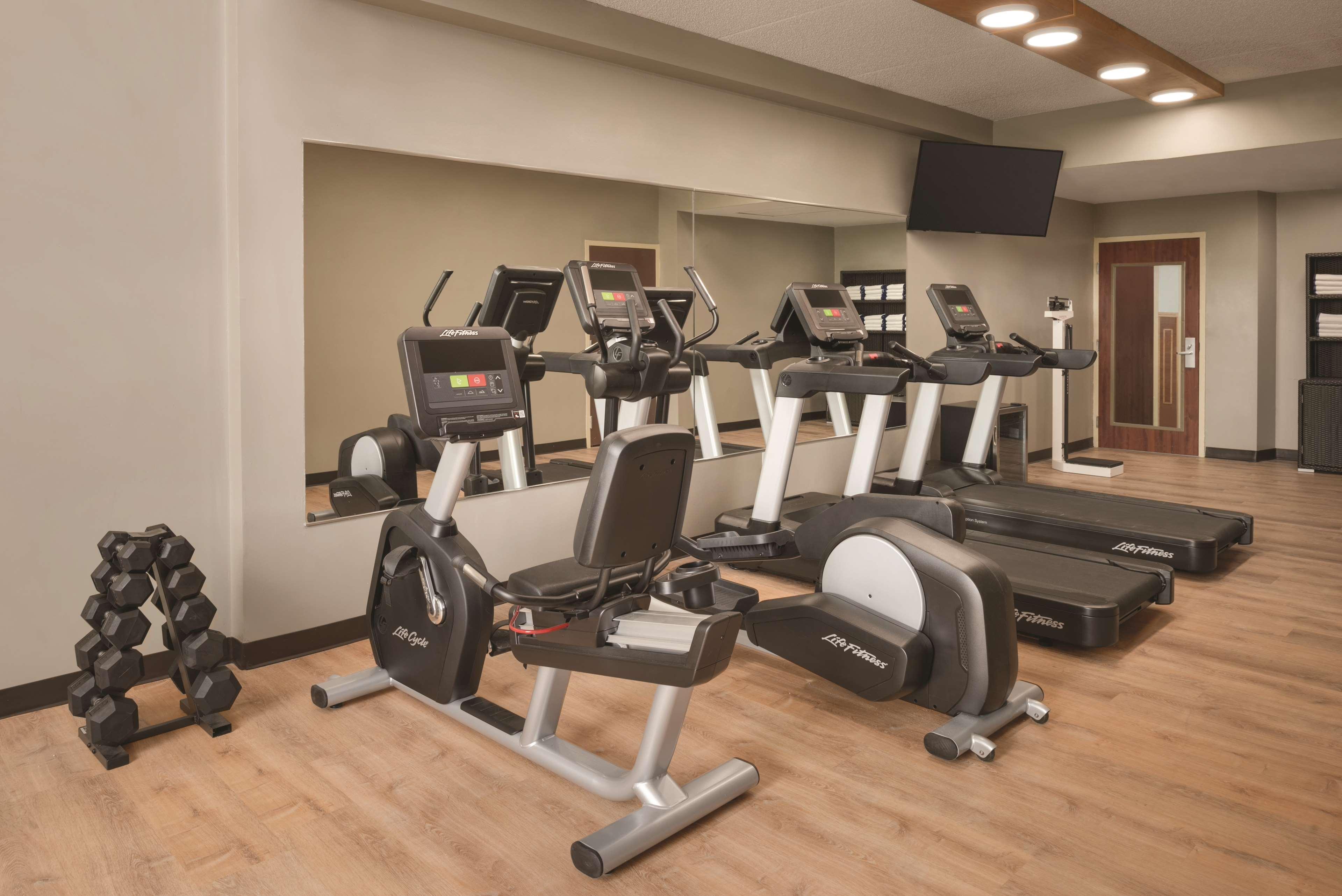 Wyndham Garden Conference Center Champaign - Urbana Hotel Luaran gambar