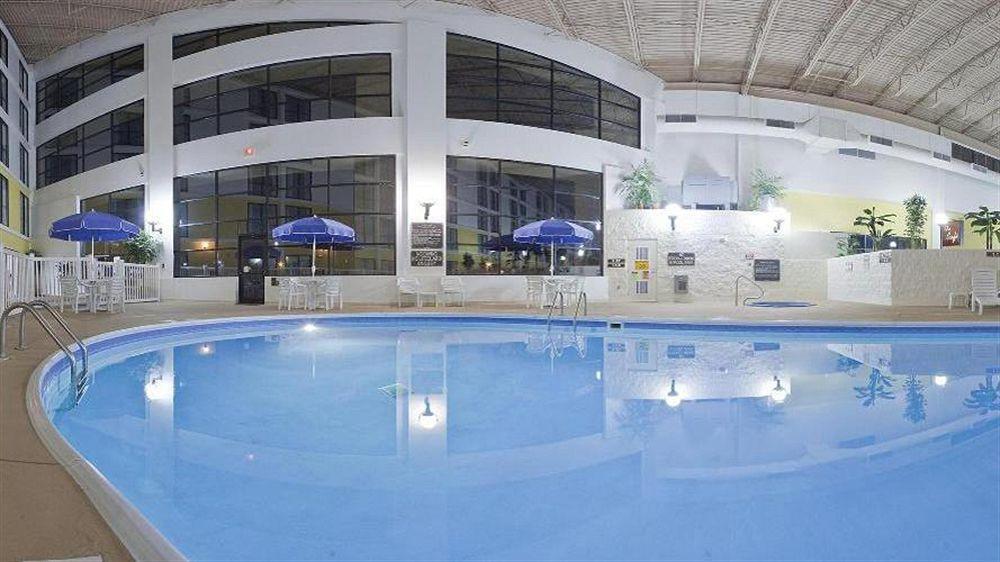 Wyndham Garden Conference Center Champaign - Urbana Hotel Luaran gambar