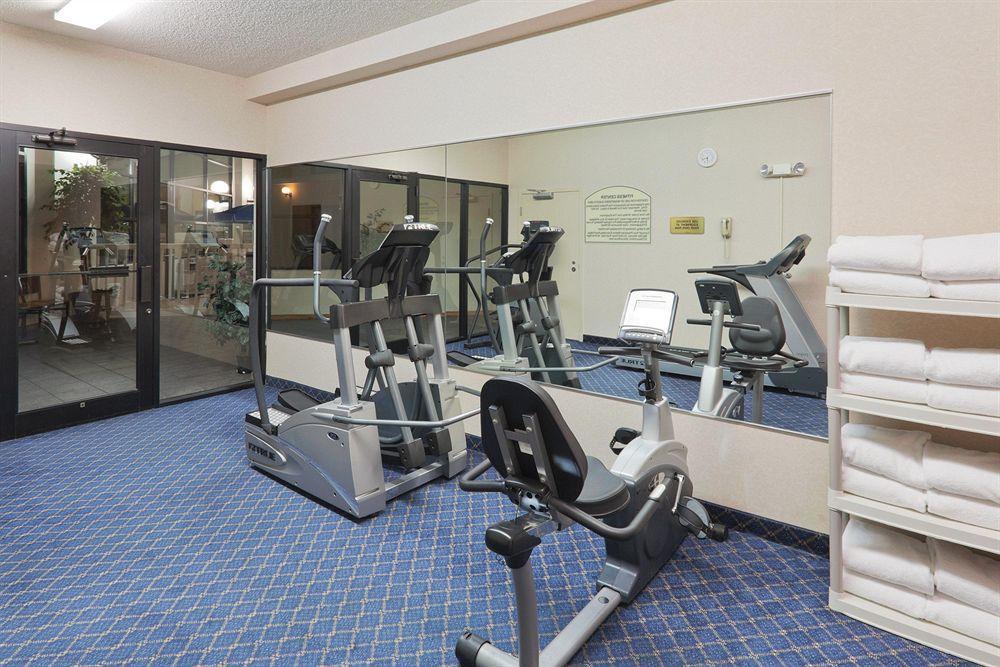 Wyndham Garden Conference Center Champaign - Urbana Hotel Luaran gambar